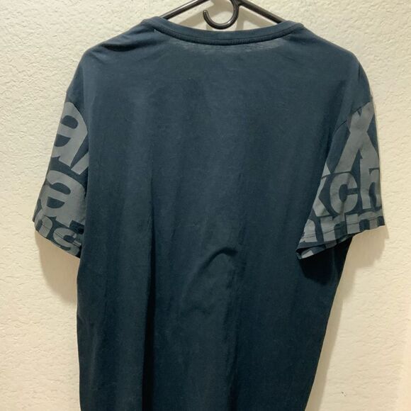 Vintage Armani Exchange T-shirt Size XL - Picture 10 of 11